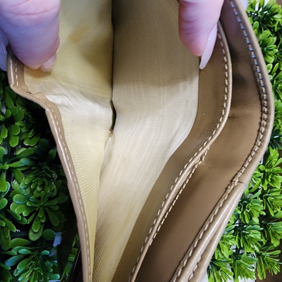 GUC Gucci wallet tan - Picture 7 of 14